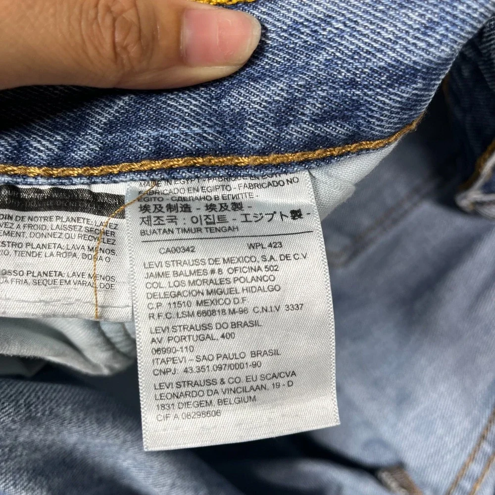 Levi's 501 Jeans Blue Denim‎ Mid Rise Classic Straight Button Fly 38X31 - Flaws
